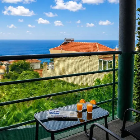 Bliss Apartment Calheta (Madeira)